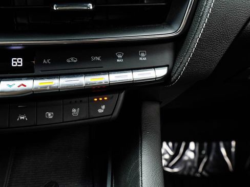 Used 2023 Cadillac CT5 V Blackwing w/ LPO, Bronce Accent Package RWD image 28