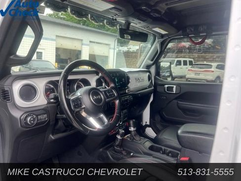 Used 2022 Jeep Gladiator Rubicon w/ LED Lighting Group AWD/4WD image 6