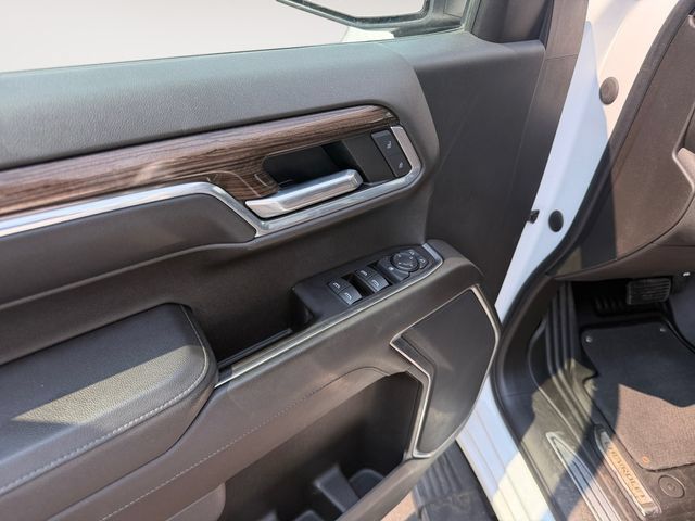 Used 2022 Chevrolet Silverado 1500 RST AWD/4WD image 11