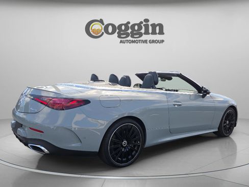 Used 2026 Mercedes-Benz CLE 450 4MATIC Cabriolet image 6