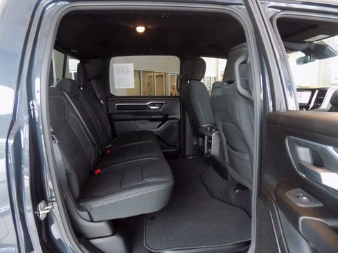 Used 2025 RAM 1500 Big Horn AWD/4WD image 28