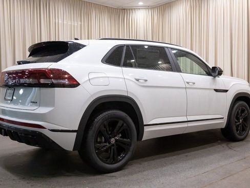 New 2026 Volkswagen Atlas Cross Sport SEL R-Line AWD/4WD image 6