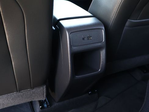 Used 2024 Chevrolet Trax RS image 12