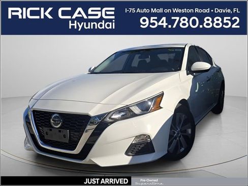 Used 2021 Nissan Altima 2.5 S FWD image 1
