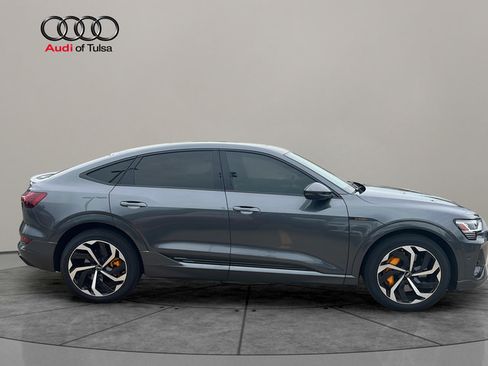 Certified 2023 Audi e-tron Premium Plus AWD/4WD image 6