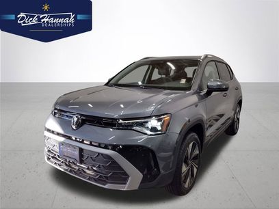 New 2025 Volkswagen Taos SE