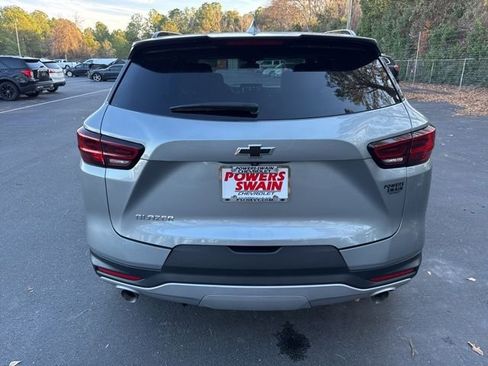 Used 2024 Chevrolet Blazer LT w/ Convenience Package image 4