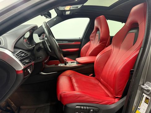 Used 2019 BMW X6 M w/ Executive Package image 15