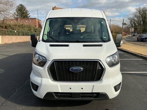 Used 2023 Ford Transit 350 XLT image 2