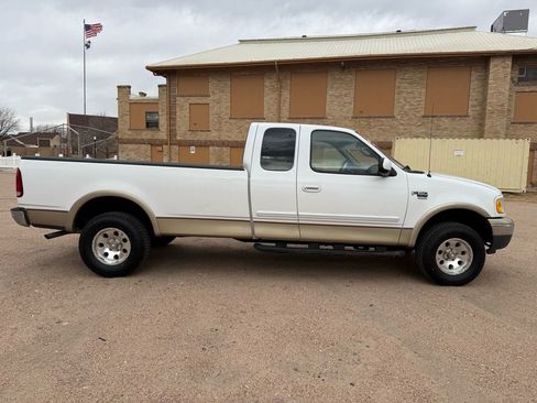 Used 1999 Ford F150 XLT image 9