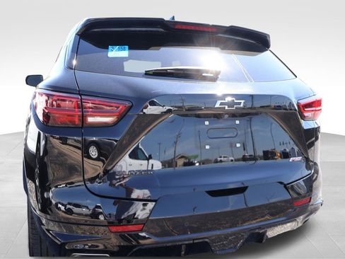 Used 2025 Chevrolet Blazer RS image 5