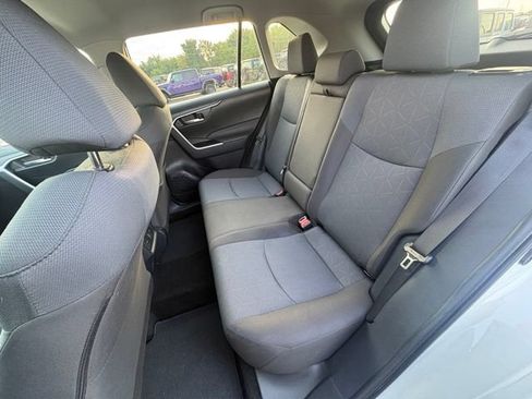 Used 2025 Toyota RAV4 XLE FWD image 26