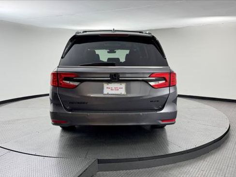 Used 2022 Honda Odyssey Elite image 7