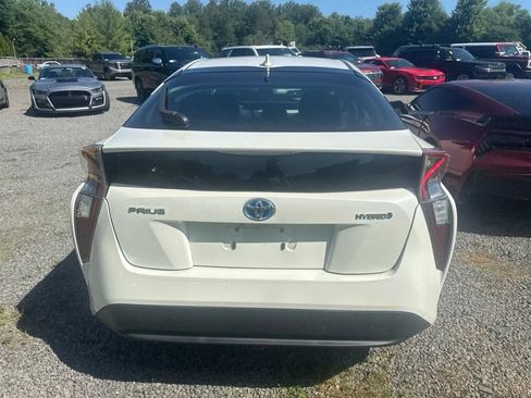 Used 2016 Toyota Prius Four w/ Advanced Technology Package FWD image 6