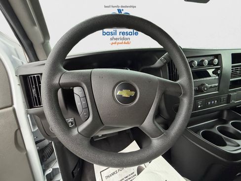 Used 2024 Chevrolet Express 3500 LT w/ LT Preferred Equipment Group RWD image 15