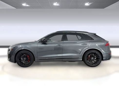 New 2026 Audi SQ8 Prestige image 2