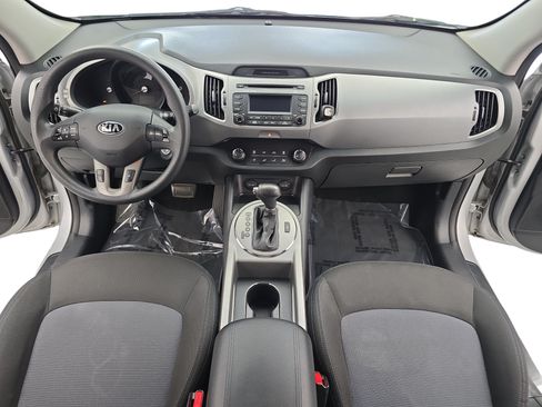Used 2016 Kia Sportage LX AWD/4WD image 9