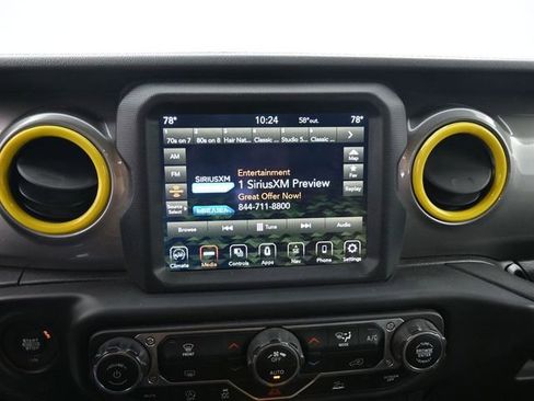Used 2021 Jeep Wrangler Unlimited Sahara w/ Uconnect 4C Nav & Sound Group image 20