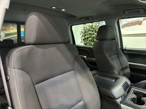 Used 2017 Chevrolet Silverado 1500 LT w/ LT Fleet Plus Package AWD/4WD image 49