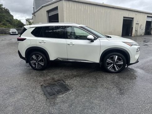 Used 2023 Nissan Rogue SL w/ SL Premium Package AWD/4WD image 4