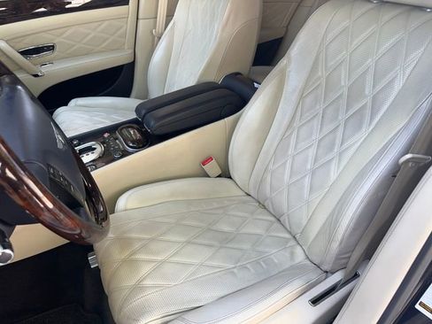 Used 2014 Bentley Flying Spur W12 image 11