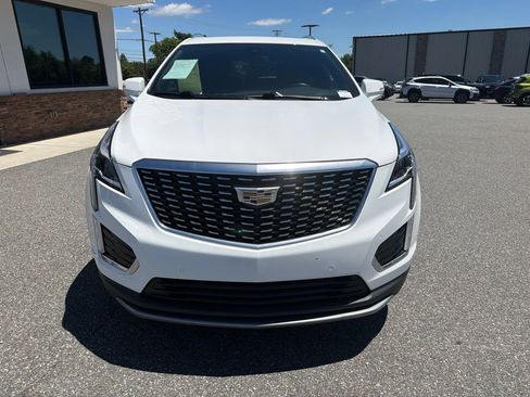 Used 2021 Cadillac XT5 Premium Luxury FWD image 10