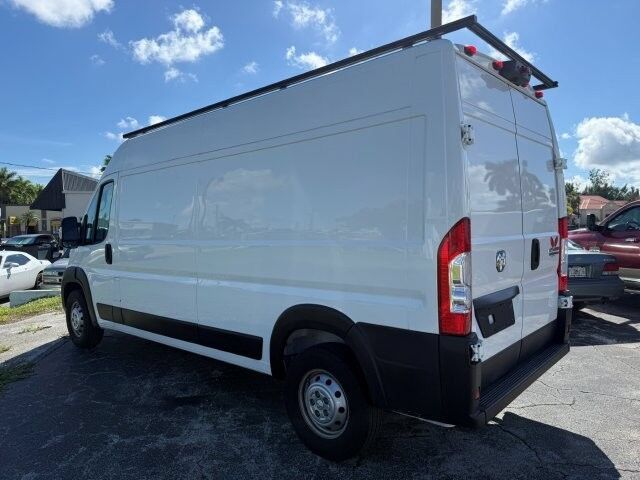 Used 2023 RAM ProMaster 2500 FWD image 6