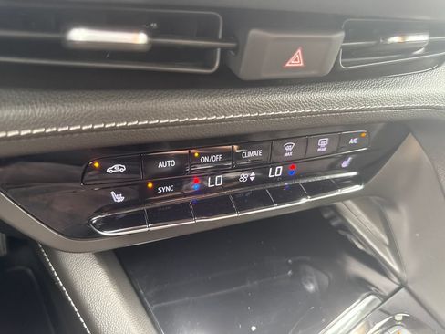 Certified 2023 Buick Envision Preferred AWD/4WD image 25