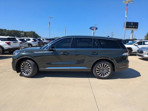 Used 2023 Lincoln Aviator Reserve image 5