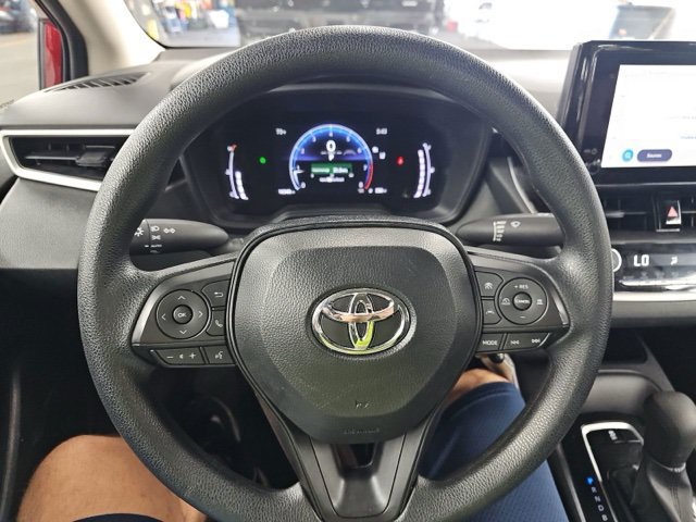 Used 2026 Toyota Corolla LE FWD image 12