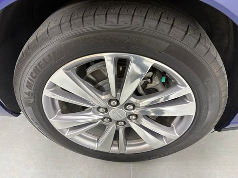 Used 2024 Cadillac XT6 Premium Luxury image 10