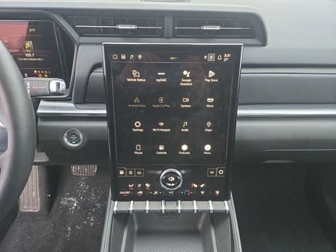 Used 2025 GMC Terrain Elevation image 24