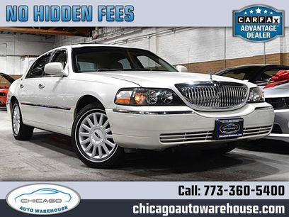 Used 2005 Lincoln Town Car Signature Limited