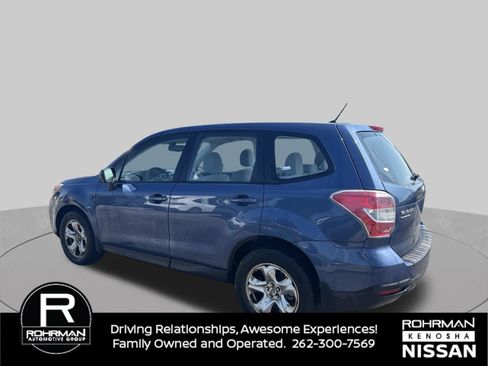 Used 2014 Subaru Forester 2.5i AWD/4WD image 3