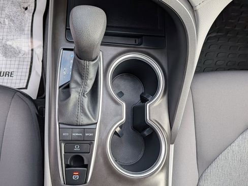 Used 2023 Toyota Camry LE image 12