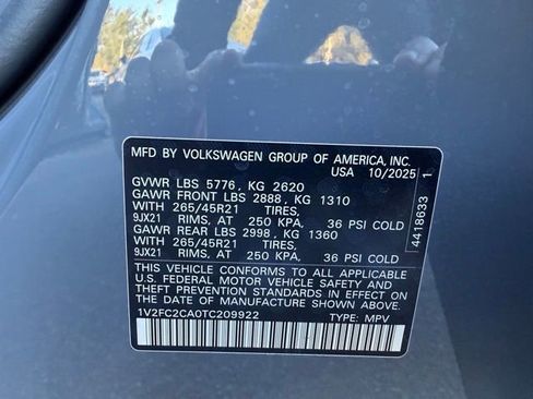 New 2026 Volkswagen Atlas Cross Sport SEL Premium R-Line AWD/4WD image 25