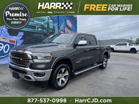 Used 2019 RAM 1500 Laramie AWD/4WD image 1