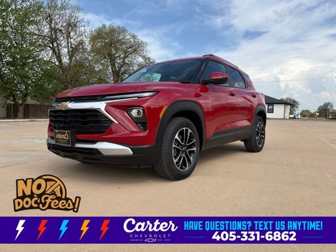 New 2026 Chevrolet TrailBlazer LT FWD image 3