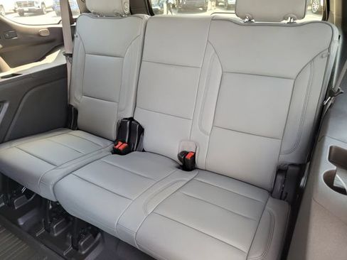 New 2026 GMC Yukon Elevation w/ Elevation Premium Package AWD/4WD image 25