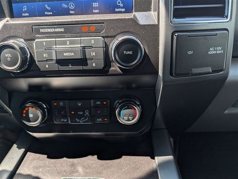 Used 2022 Ford F250 XLT w/ XLT Premium Package AWD/4WD image 27