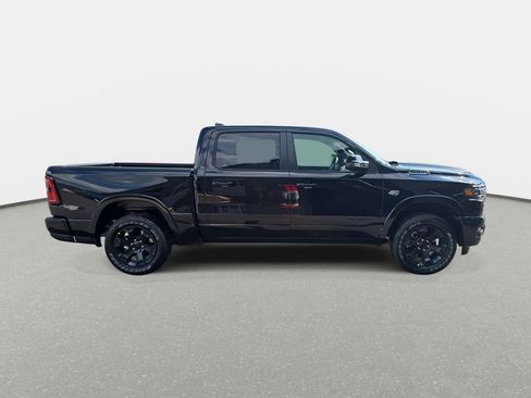 New 2026 RAM 1500 4x4 Crew Cab image 4