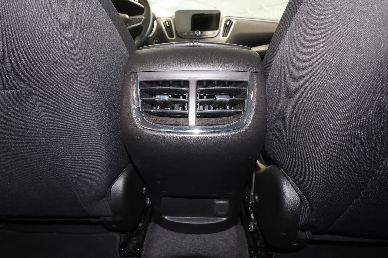 Used 2024 Chevrolet Malibu LT FWD image 29
