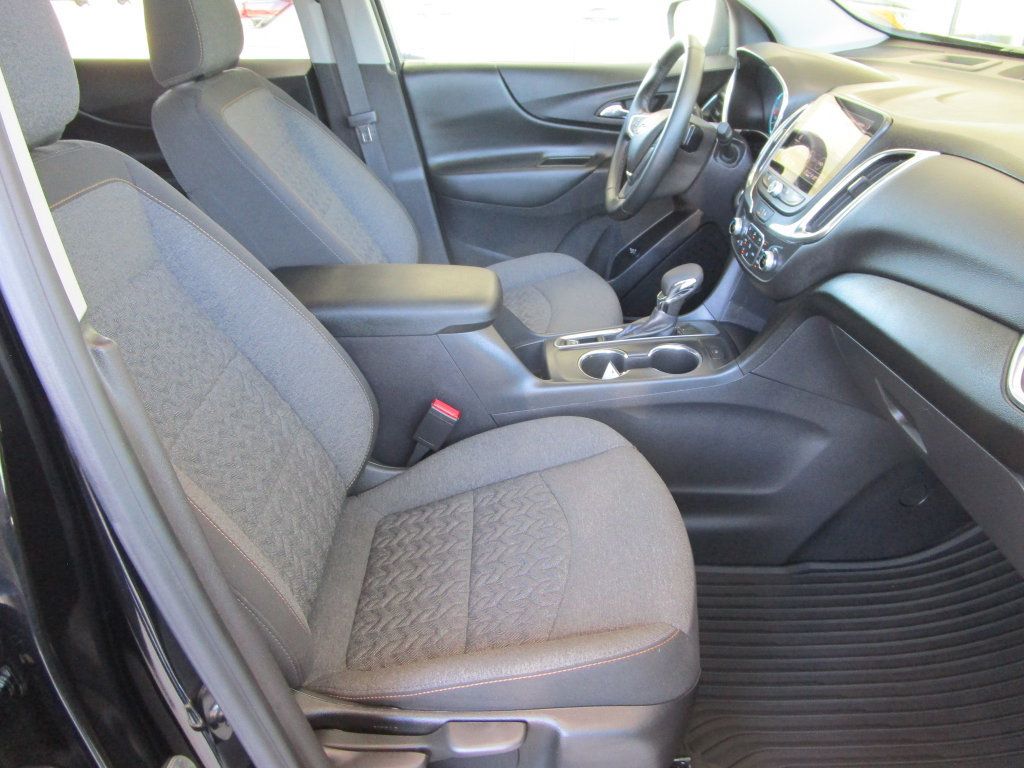 Used 2024 Chevrolet Equinox LT FWD image 25