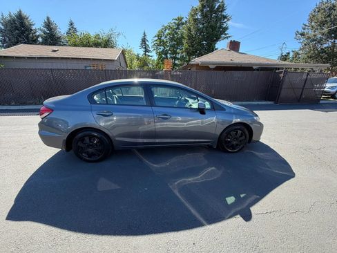Used 2013 Honda Civic LX image 4