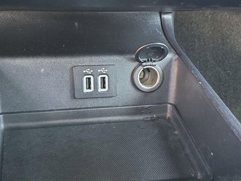 Used 2019 Ford Fusion Energi Titanium image 35