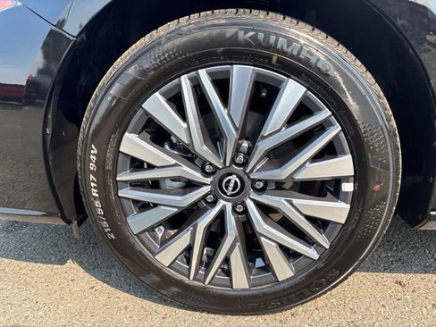 Used 2026 Nissan Altima 2.5 SV AWD/4WD image 11