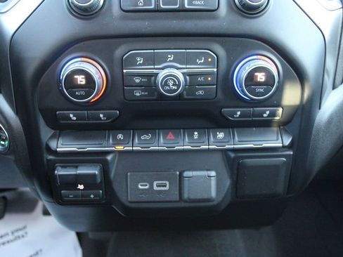 Used 2019 Chevrolet Silverado 1500 LT w/ All-Star Edition image 20