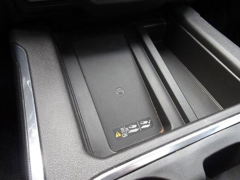 Used 2020 GMC Sierra 1500 AT4 w/ Technology Package image 20