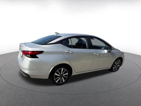 Used 2025 Nissan Versa SV FWD image 14
