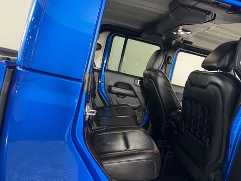 Used 2021 Jeep Gladiator Rubicon image 25